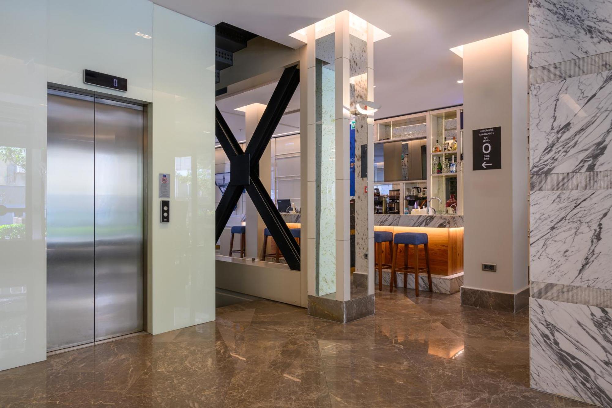 Four Points Flex By Sheraton Istanbul Taksim Square Exteriér fotografie