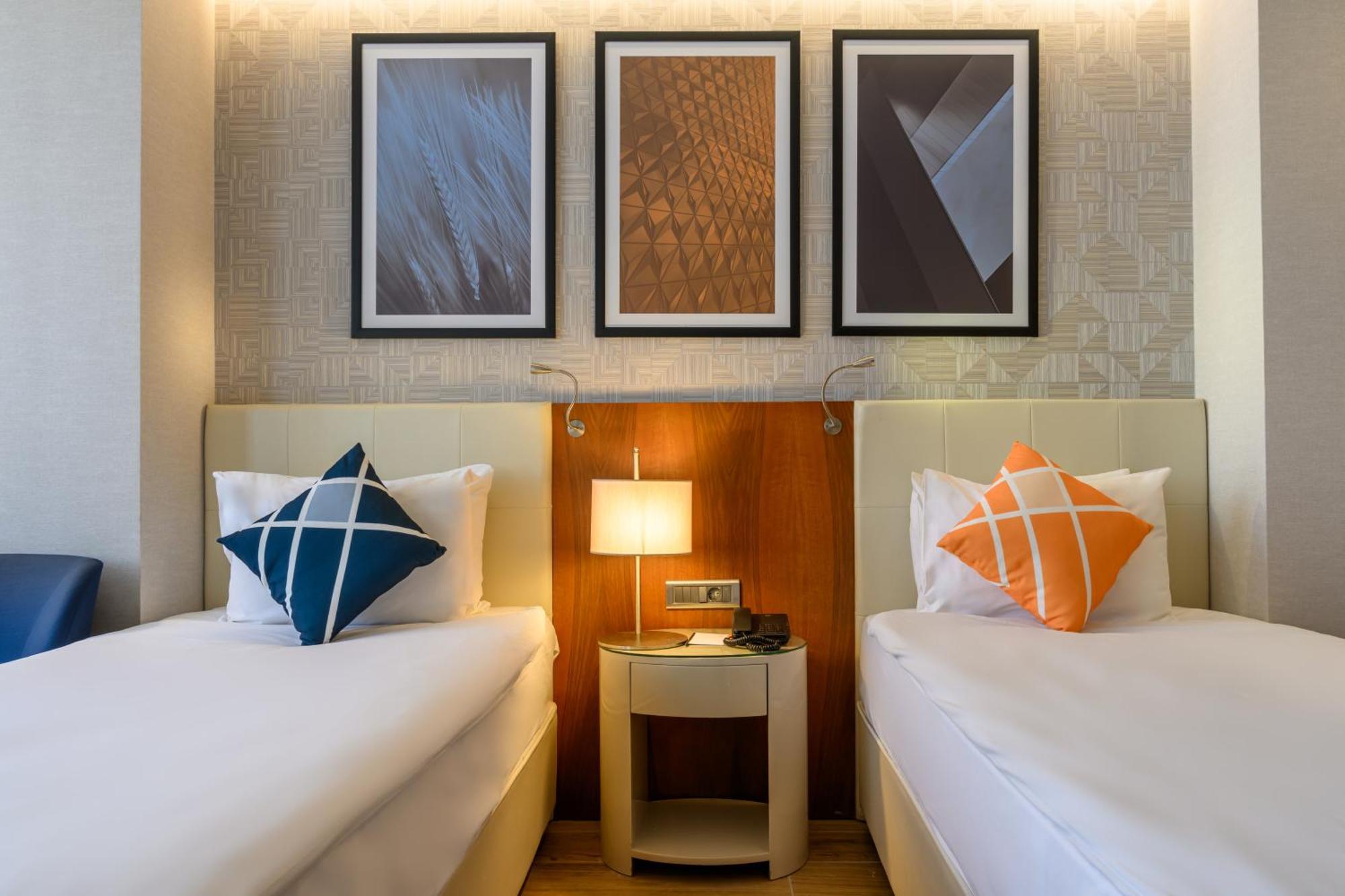 Four Points Flex By Sheraton Istanbul Taksim Square Exteriér fotografie