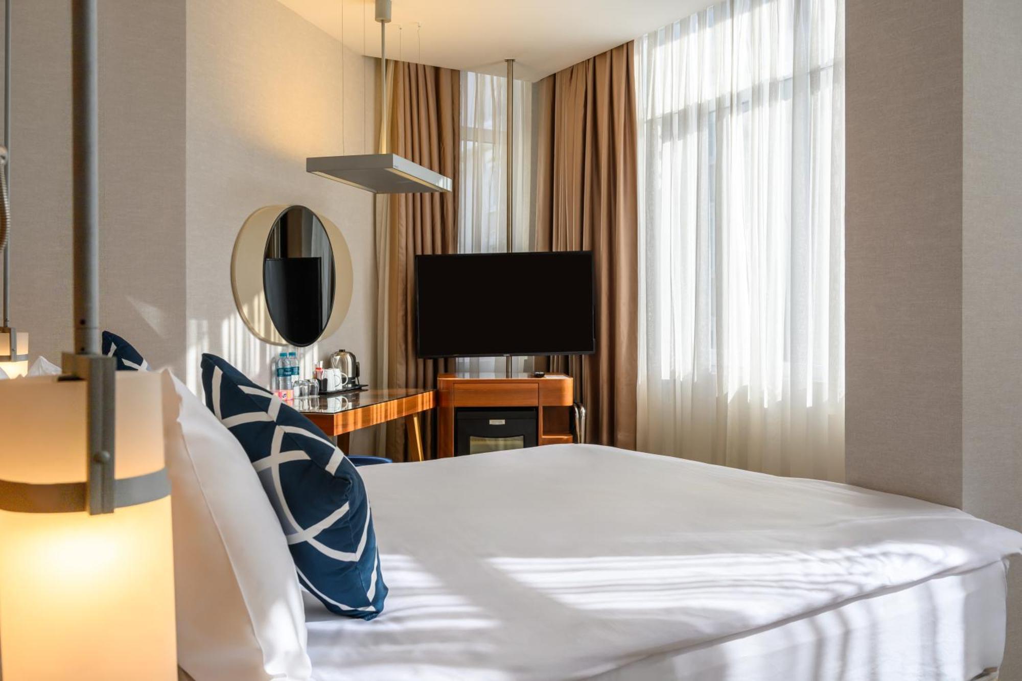 Four Points Flex By Sheraton Istanbul Taksim Square Exteriér fotografie