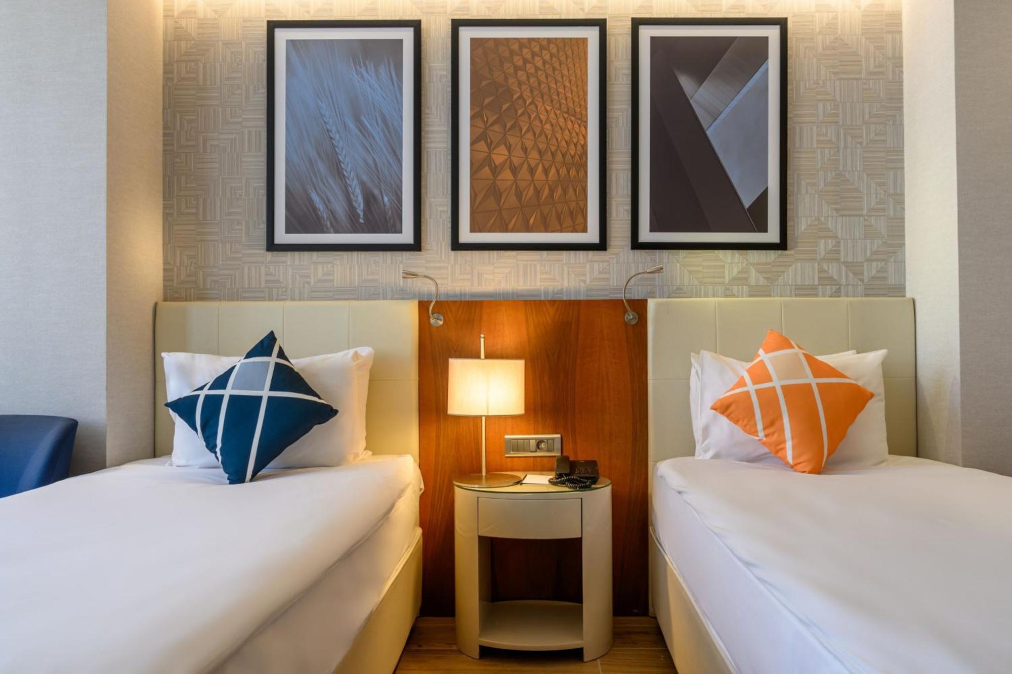 Four Points Flex By Sheraton Istanbul Taksim Square Exteriér fotografie