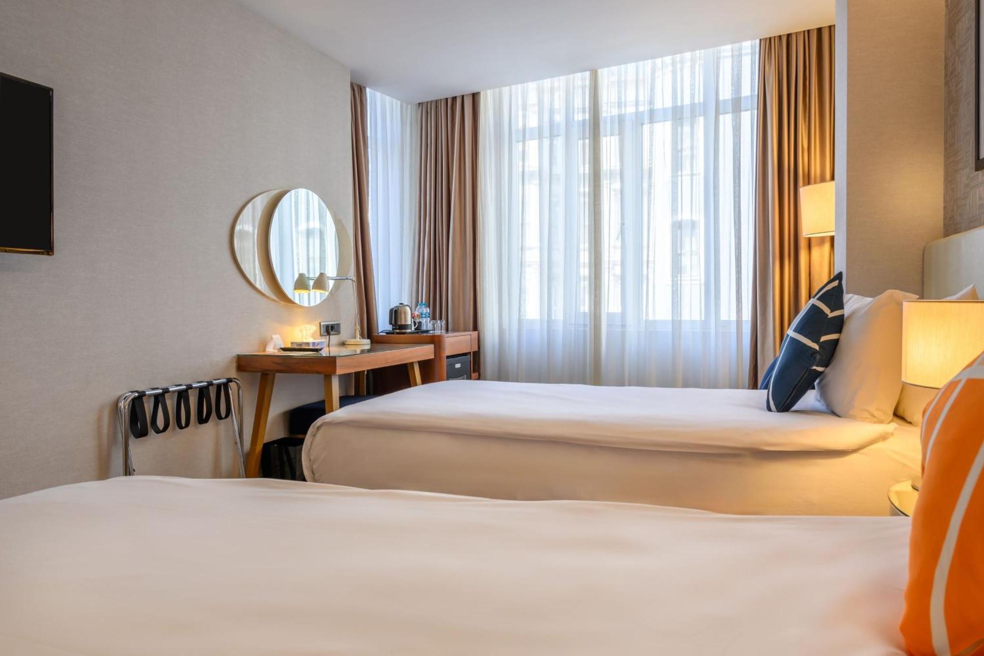 Four Points Flex By Sheraton Istanbul Taksim Square Exteriér fotografie